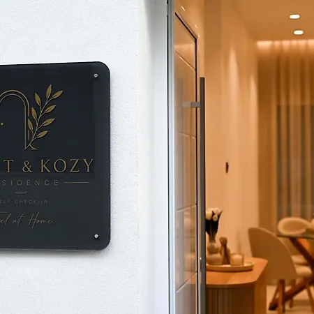 Light & Kozy - Jacuzzi Lux In